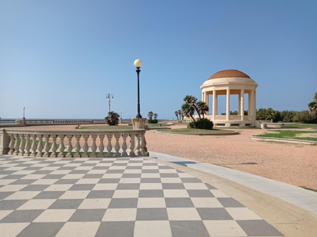 Appartamento Con Incantevole Vista Mare 利沃诺 外观 照片